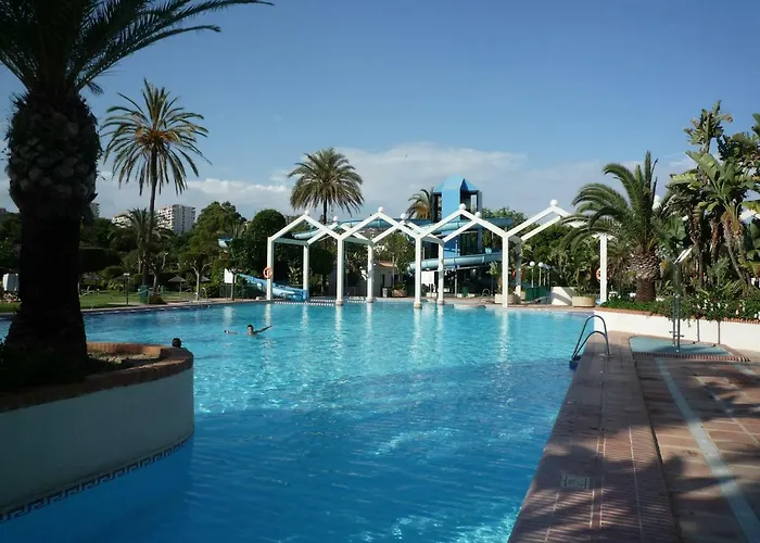 Daire Benalbeach Ocean Front 1bdr New!